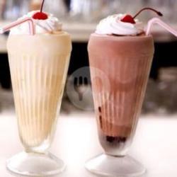 Milk Shake Vanilla/chocolate/strawberry