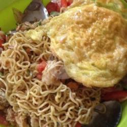 Mie Goreng Telur Dadar