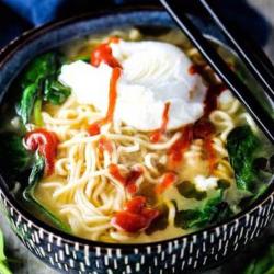 Egg Soup Noodle