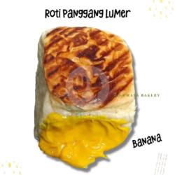 Roti Panggang Lumer Banana (pisang)