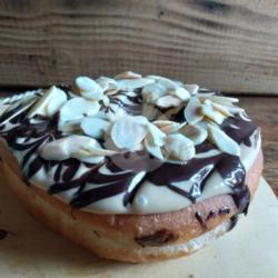 Donat Bakar Cheese Coklat Almond