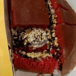 Martabak Red Kacang Coklat Wijen   Susu