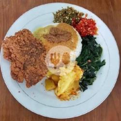 Nasi   Dendeng Paru Sapi