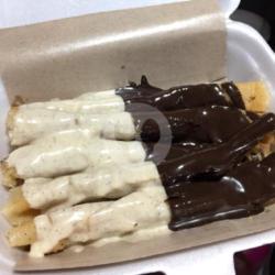 Pisang Selimut Coklat Tiramisu