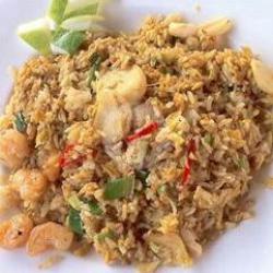 Nasi Goreng Seafood   Teh Es