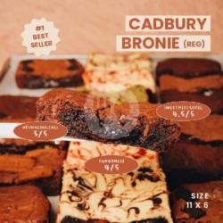 Fudgy Bro Cadbury Brownies Reguler