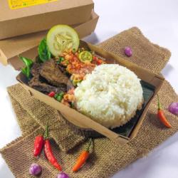 Sego Sambel Orek Paru Goreng