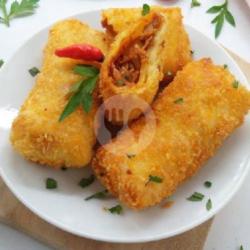 Risoles Ayam Mercon ( 3 Pcs )