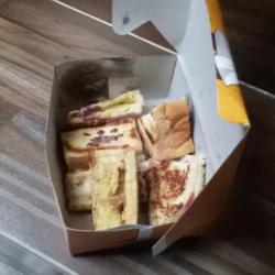 Roti Kukus Kasino Coklat Kacang