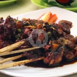 Sate Hati Kambing 1 / 2