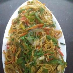 Indo-chinese Veg Hakka Noodles