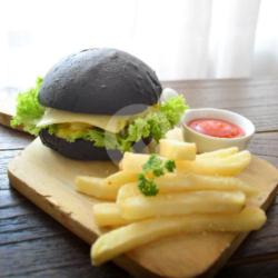 Chicken Cheese Black Burger