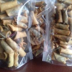 Lumpia Kering Coklat