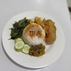 Nasi Gulai Tunjang Kikil