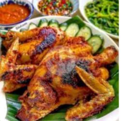 Ayam Bakar Bekakak / Utuh