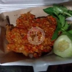 Ayam Geprek Jumbo Hanya Ayam