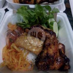 Nasi Ayam Bakar