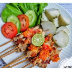 Sate Taychan   Lontong