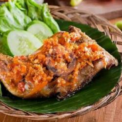 Ayam Penyet Sambal Bledek   Nasi