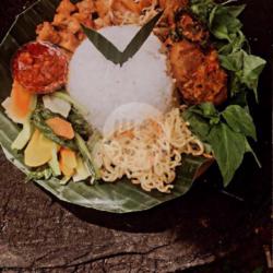 Nasi Campur Ayam Rica-rica