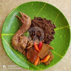 Gudeg Kepala Ayam Jawa Besar