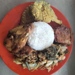 Nasi Campur Ayam Goreng