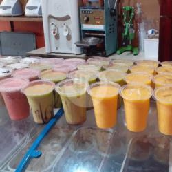 Juice Pilon (pisang, Melon)