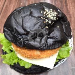 California Cheese Black Burger