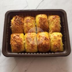 Bolen Pisang Keju