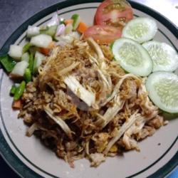 Nasi Goreng Ayam Telor Campur Pedas