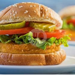 Burger Crispy Chiken Pattis