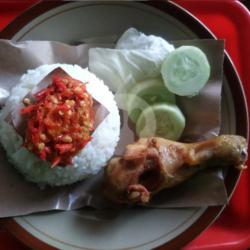 Nasi Ayam Goreng Paha Sambal Bawang