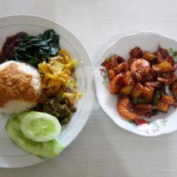 Nasi Sambal Udang Kentang