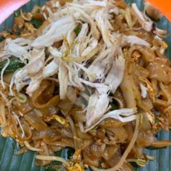 Kwetiaw Goreng Ayam