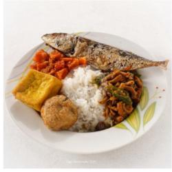 Paket Nasi Rames Ikan