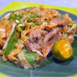 Mie Tiau Goreng Sapi