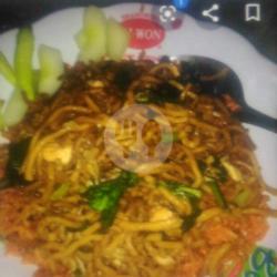 Mie Goreng / Rebus Mawut Sapi