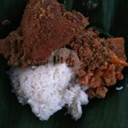 Nasi Gudeg Paha Atas