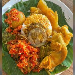 Nasi Gulai Kikil Kulit