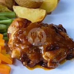 Steak Ayam Grill Saus Blackpepper