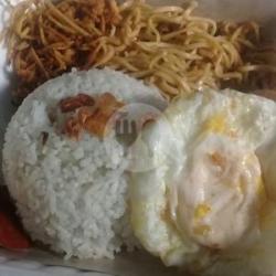 Nasi Uduk Telor Ceplok