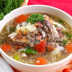 Sop Tulang Iga Sapi