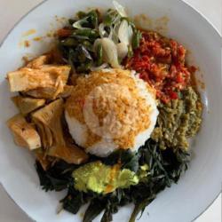 Nasi Dendeng Batoko