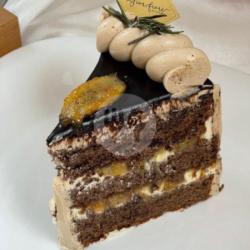 Chocolate Banana Caramel Slice