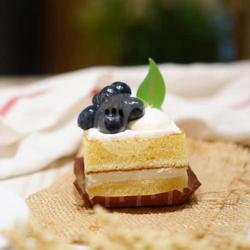 Blueberry Cake