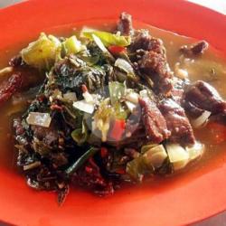 Sapi Cah Sayur Asin