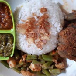 Nasi   Ati Rendang   Tumisan   Sambal   Teh Tawar