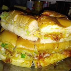 Roti John Panjang Daging Ayam