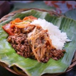 Nasi Gudeg Krecek Ayam Suwir