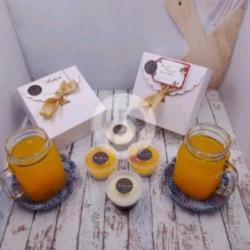 Paket 4pcs Puding   2pcs Alas Mug Rajut (random) Karya Wnbk Kreatif. Puding Coklat/regal/buah (random)